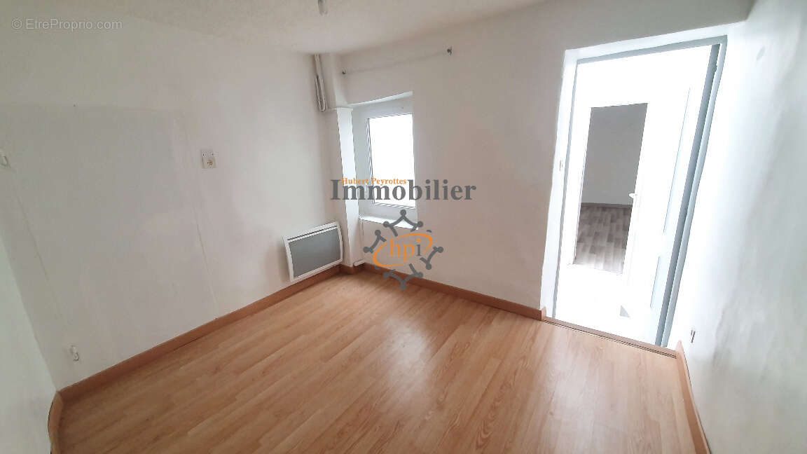 Vente  appartement de type 2 Saint Affrique - photo 5