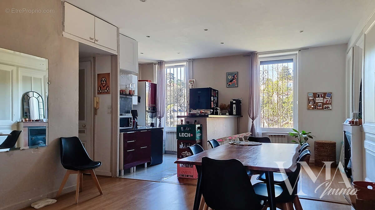 Appartement à TASSIN-LA-DEMI-LUNE