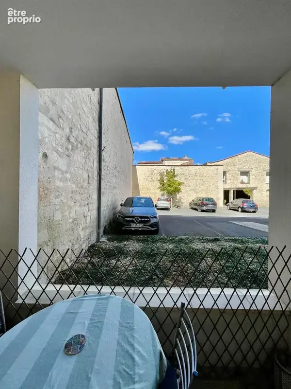 Bordeaux Chartrons / Camille Godard - T2 43.5 m2 -  Parking et loggia - photo 8