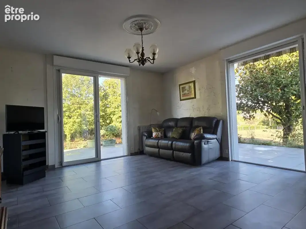 Maison 7 pièces 143 m² à vendre à Chateau-Gontier (53200) - photo 5