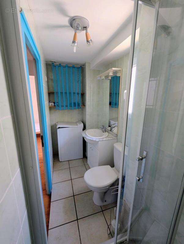 Maison à SERVIES-EN-VAL