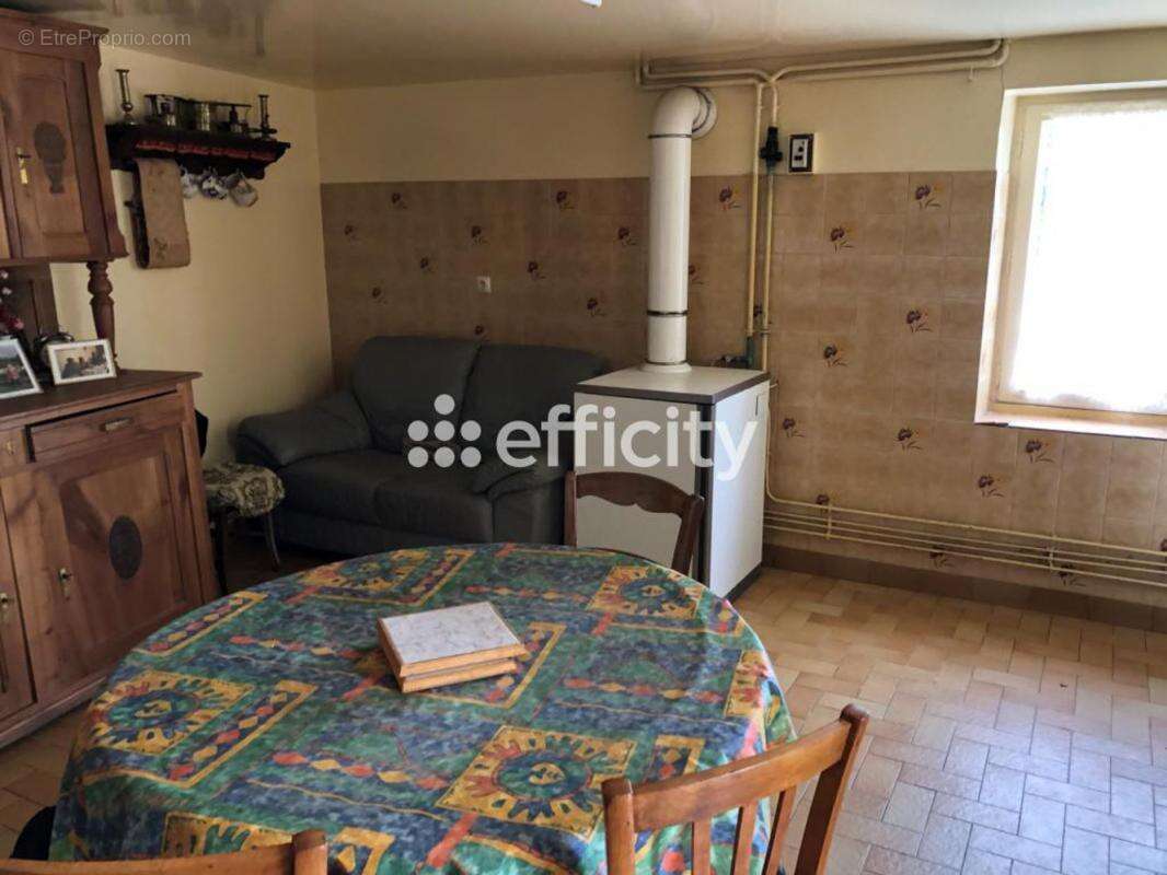 Maison 74 m² à La Ferte-Bernard  - photo 6
