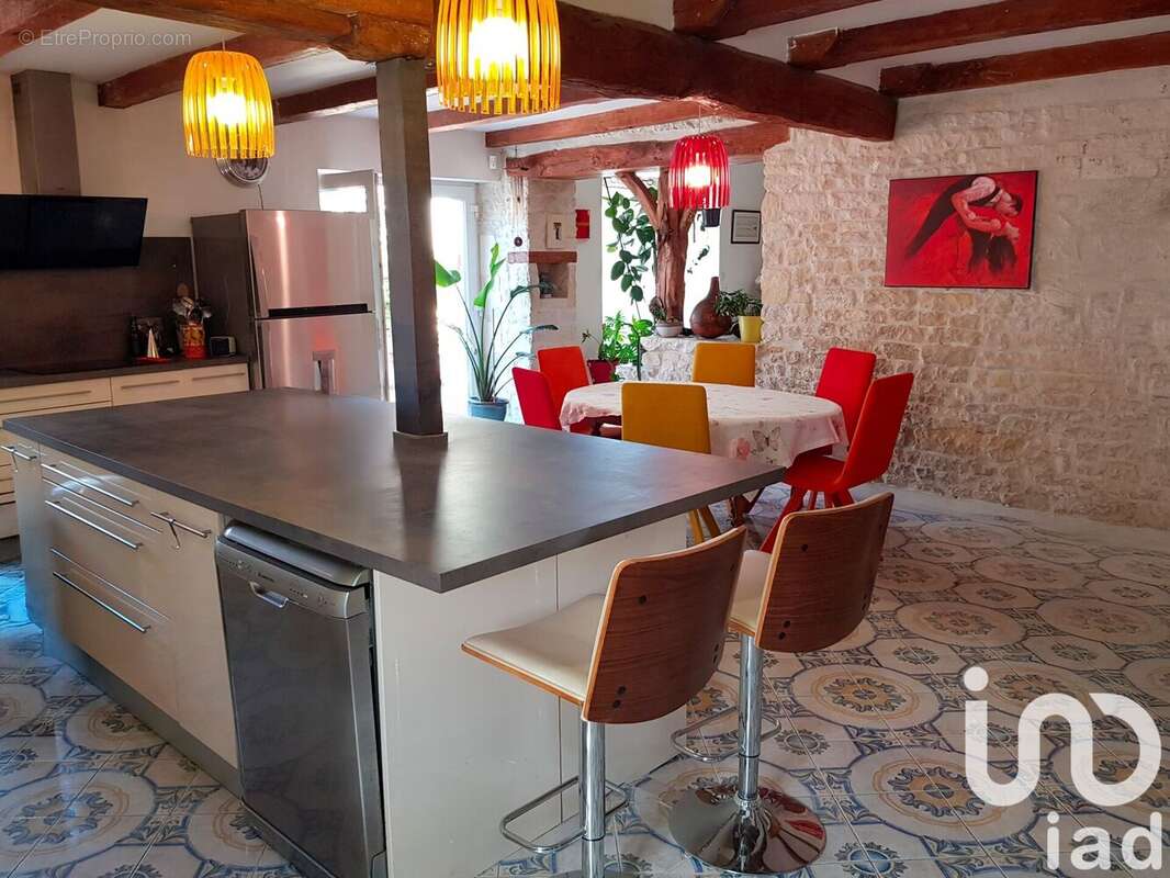 Photo 3 - Maison à SAINT-MEDARD-D'AUNIS