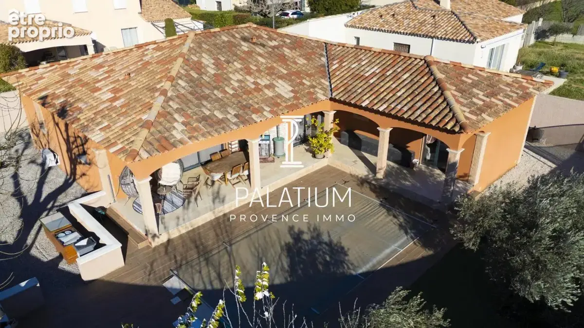 Villa plein pied 149m² - 4 chambres - Piscine - Terrain de 614m² - photo 2
