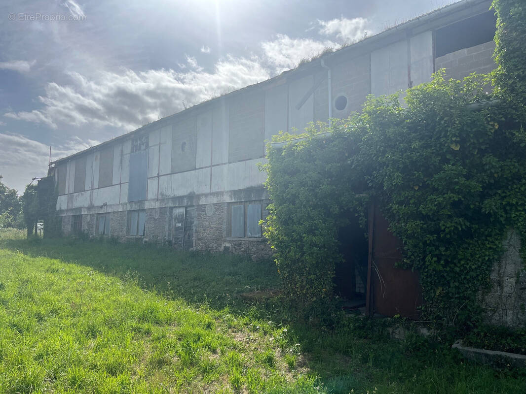 Autre à LANGOAT