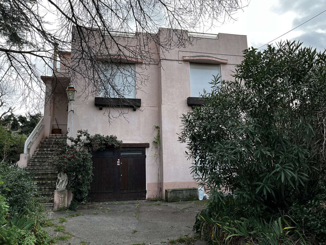 Maison à MARSEILLE-12E