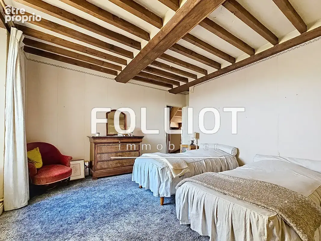 Maison en pierre de 144 m² , 5 pièces et 3 chambres. - photo 10