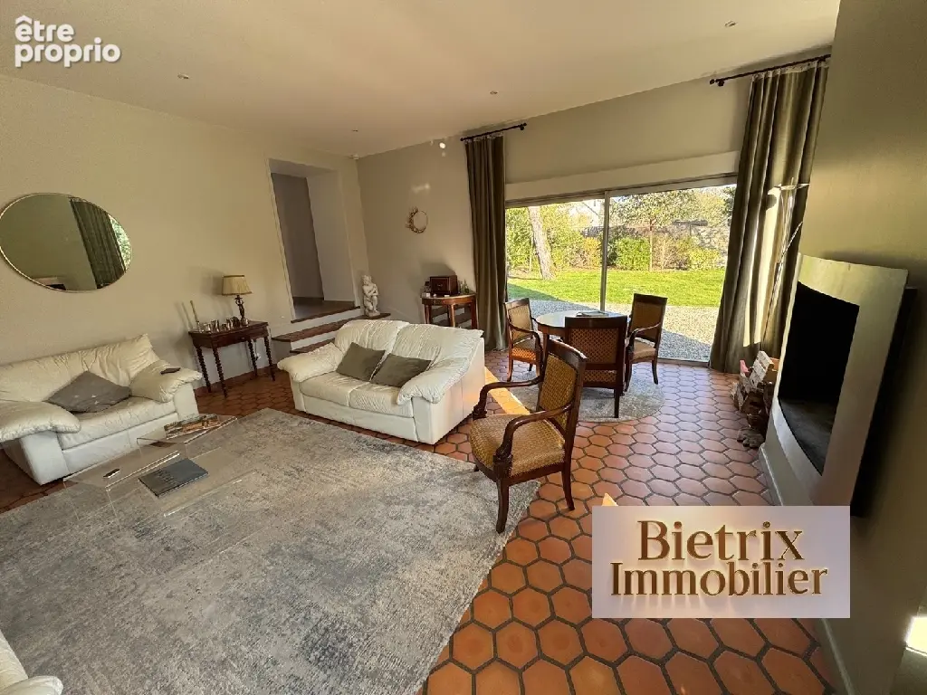Maison 9 pièces 247 m² à vendre à Valmondois (95760) - photo 7