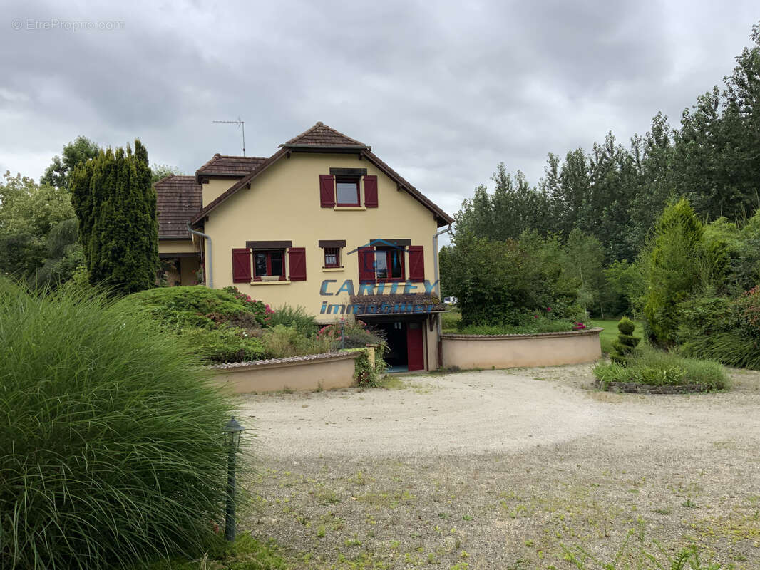 Maison à LINEXERT