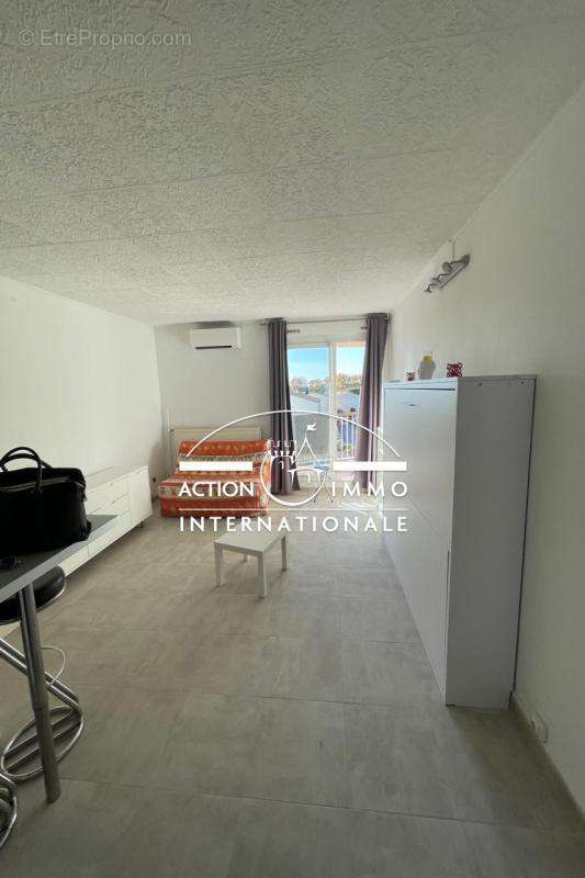 Appartement à SAINT-MARTIN-DE-CRAU