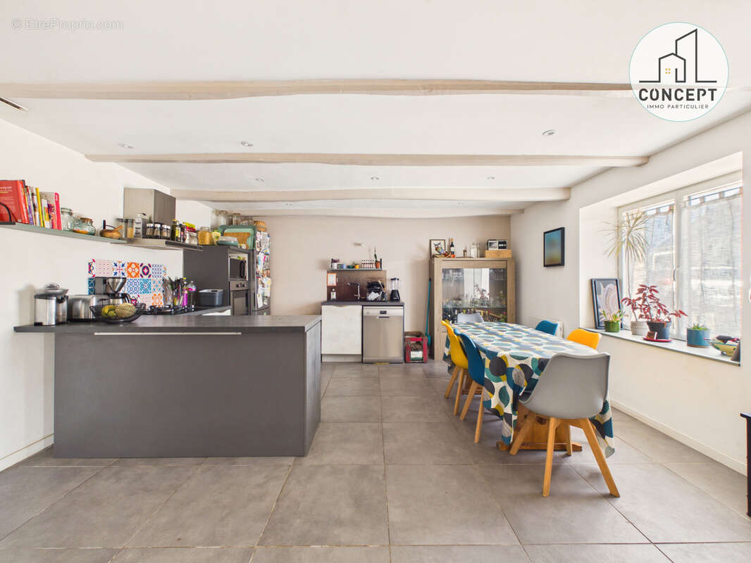 #C744 Maison - photo 2