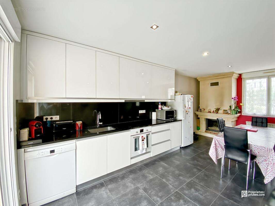 Maison à LE BOUSCAT