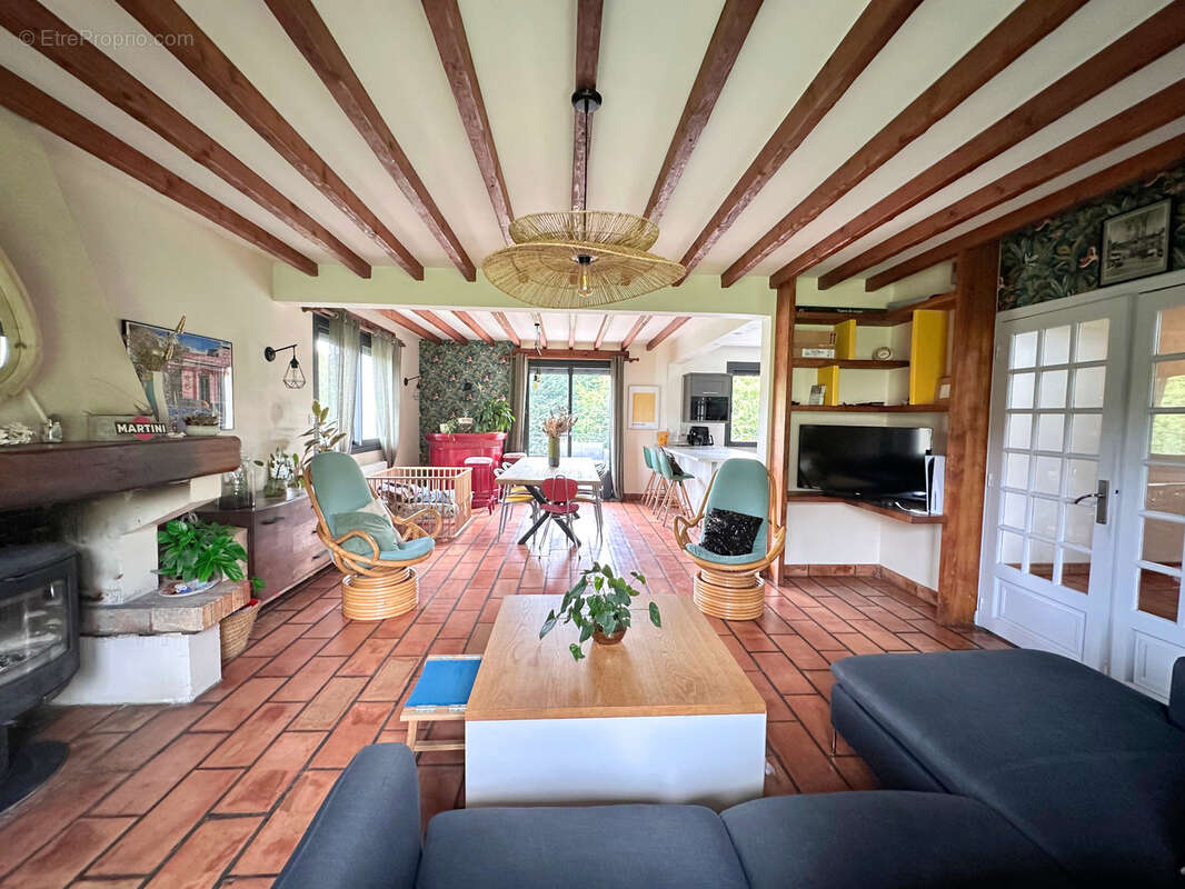 Maison à VIGNACOURT
