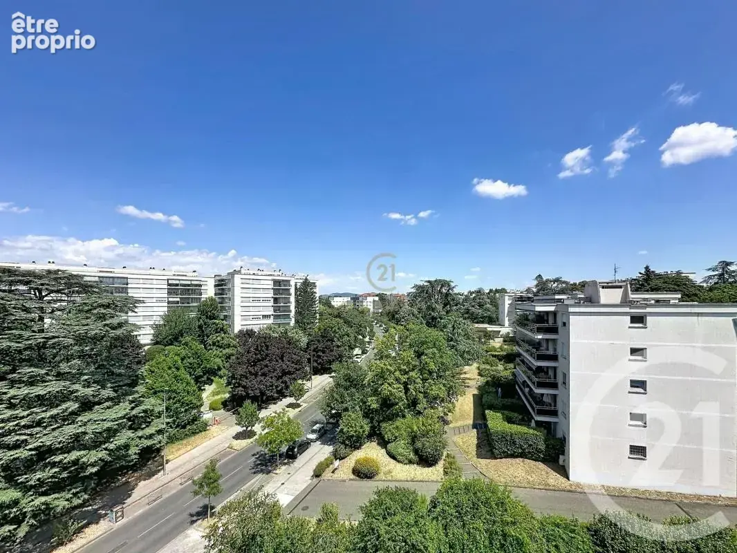 Appartement 67 m² à Sainte-Foy-Les-Lyon  - photo 7
