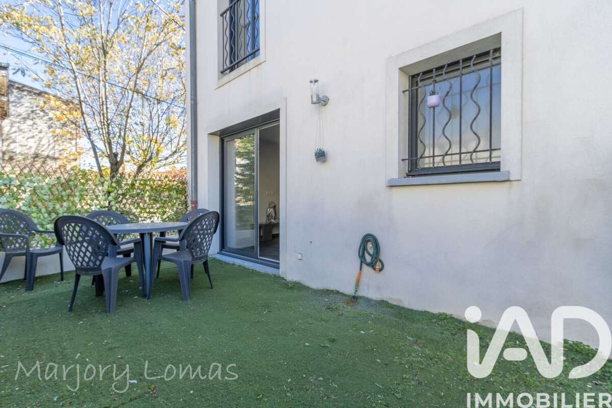 Photo 2 - Maison à DARDILLY