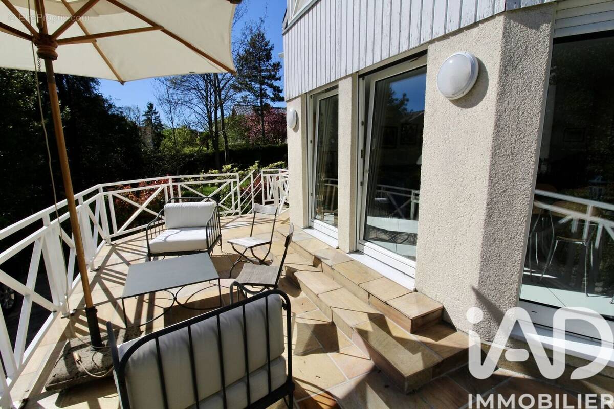 Photo 1 - Maison à NOGENT-SUR-MARNE