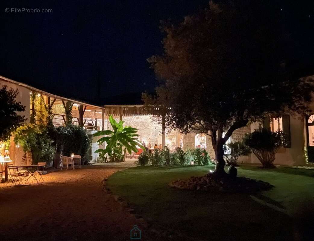 Longerede du xixème de 580m² sur une parcelle de 2295 m² - photo 2
