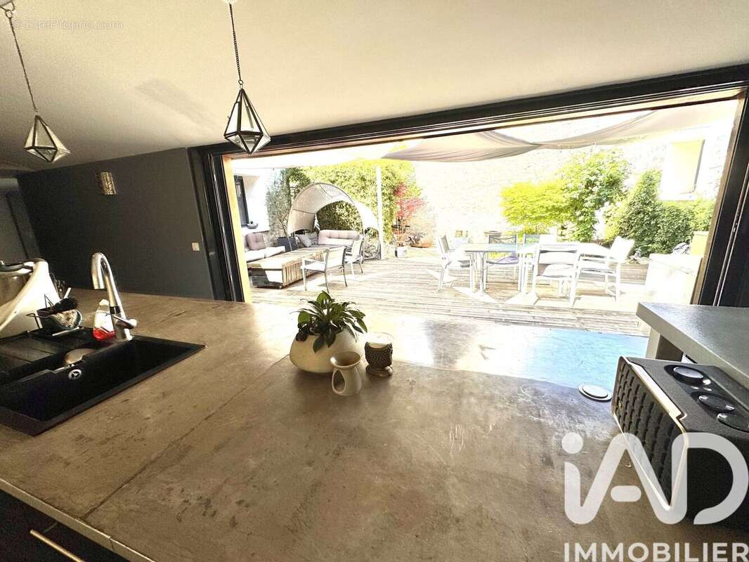 Maison 193 m² à Etrechy  - photo 5