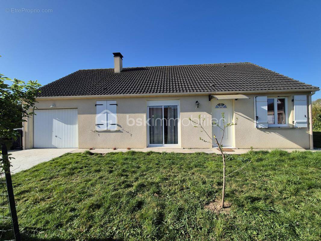 Maison à POILLY-LEZ-GIEN