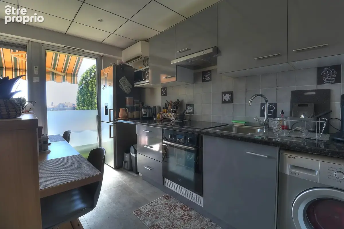 Charmant 2 pièces dans résidence avec piscine - photo 11
