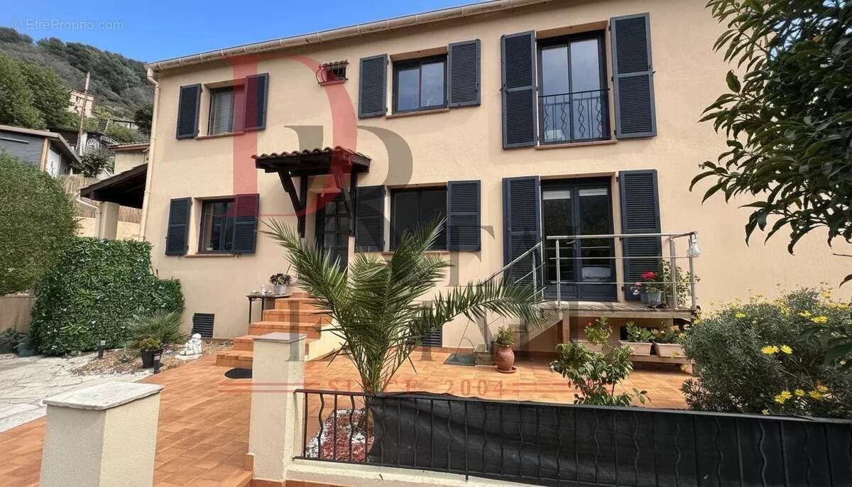 Appartement à MENTON