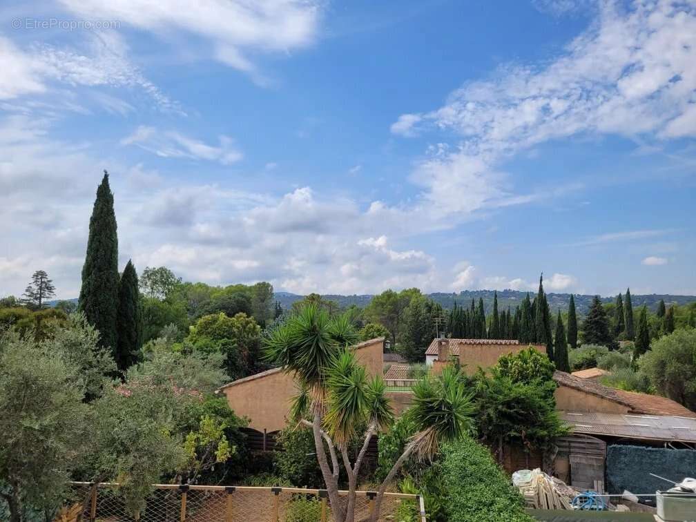 PEYMEINADE, Villa Jumelée 4 Pièces, Terrasses, Garage, Terrain - photo 2