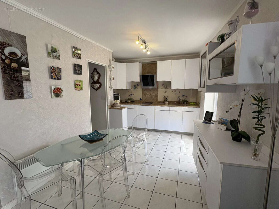 Appartement à SAINT-MEDARD-EN-JALLES