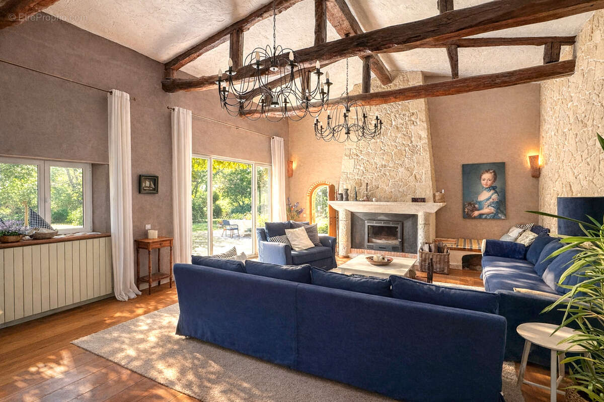 Maison à CALLIAN