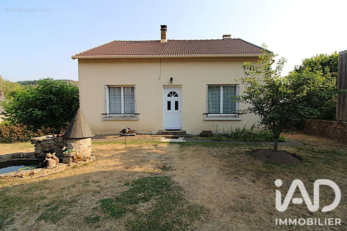 Maison 80 m² à Saint-Pierre-Bellevue  - photo 2