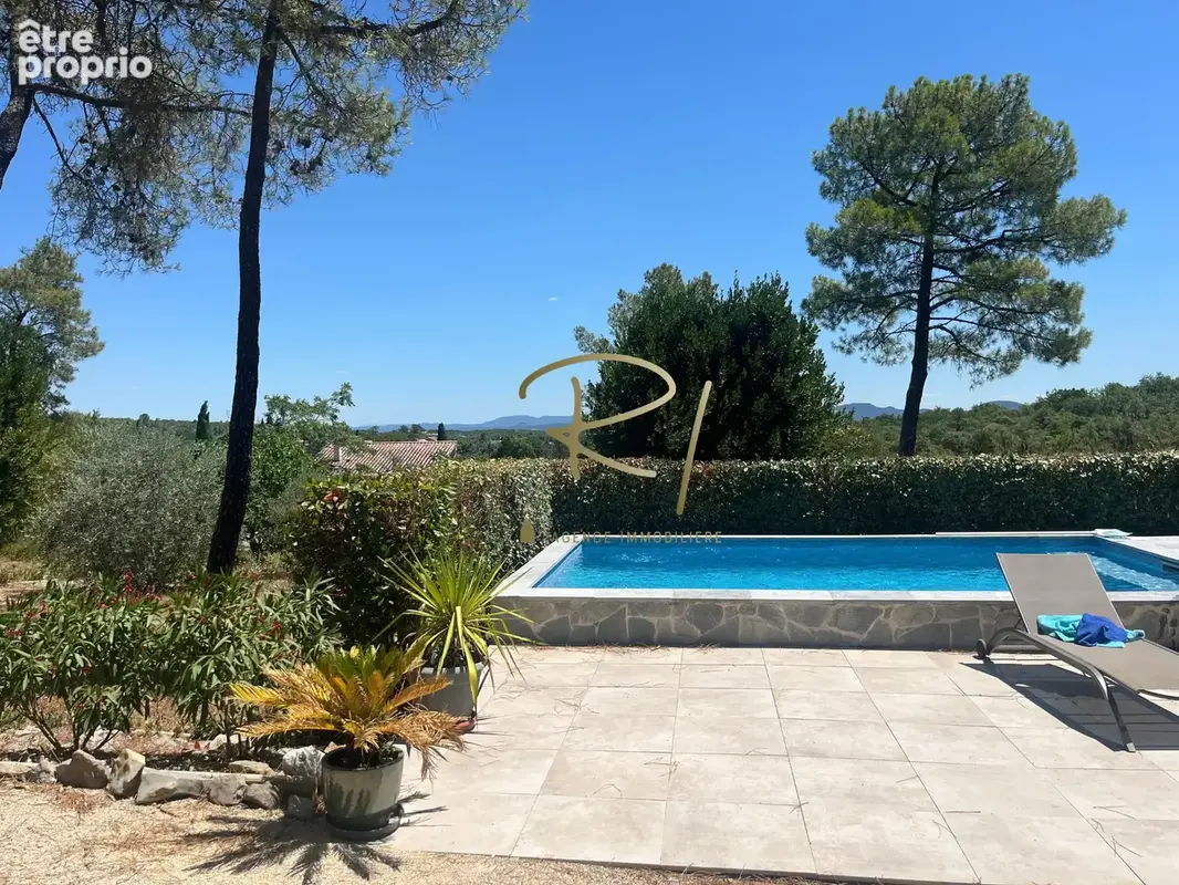 A vendre - maison recente avec vue et piscine- sud ardeche - photo 10