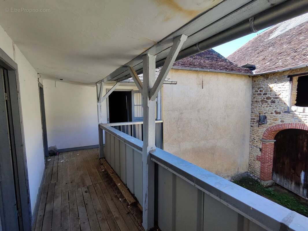 Maison à LUCQ-DE-BEARN