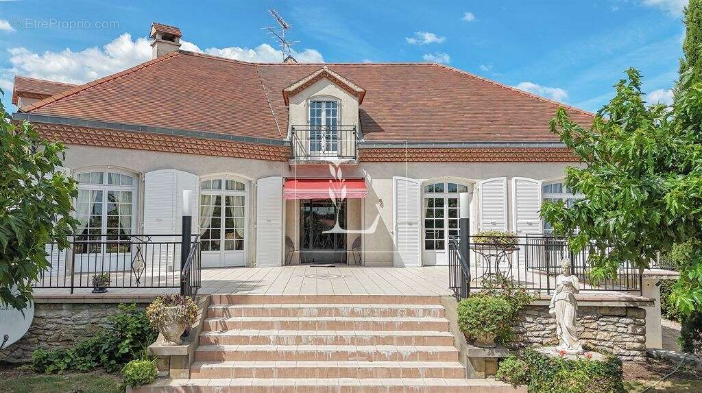 Montauban — Maison familiale avec piscine et potentiel d’évolution - photo 2