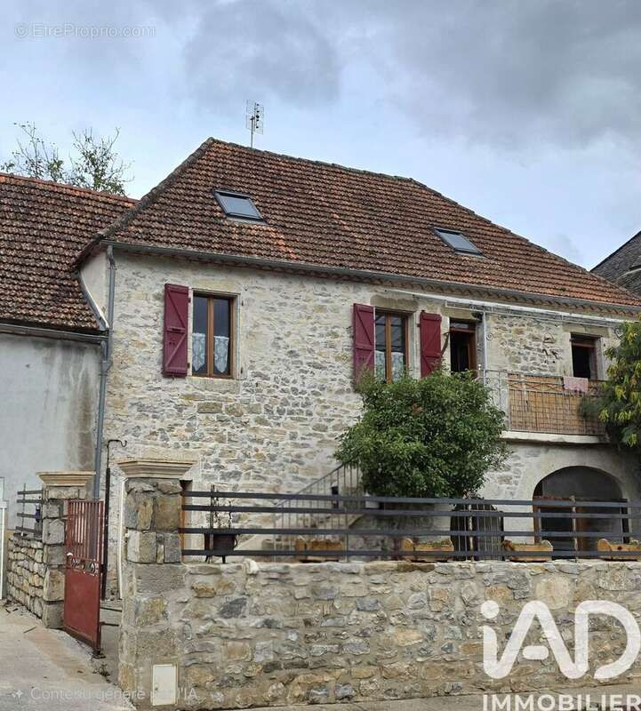 Maison 110 m² à Puybrun  - photo 2