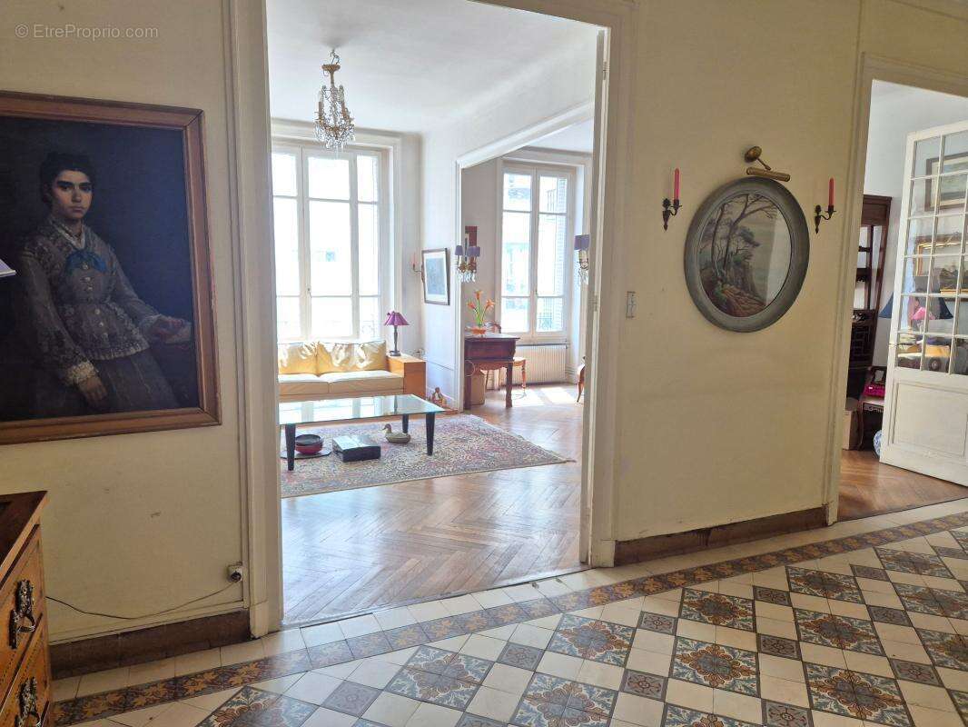 Appartement à LYON-6E