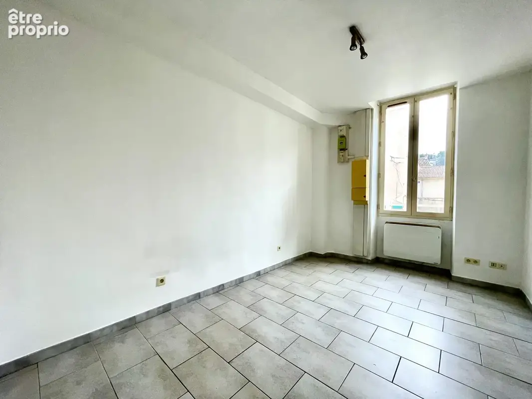 Vaison hyper centre - appartement t2 36,16 m2 - photo 3