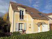 Maison à LA QUEUE-EN-BRIE