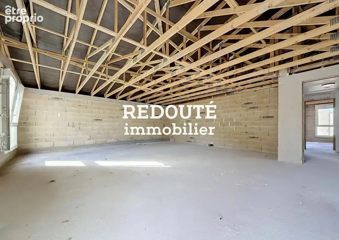 Plateau de 54 m² au 2ème et dernier étage – à aménager - photo 4