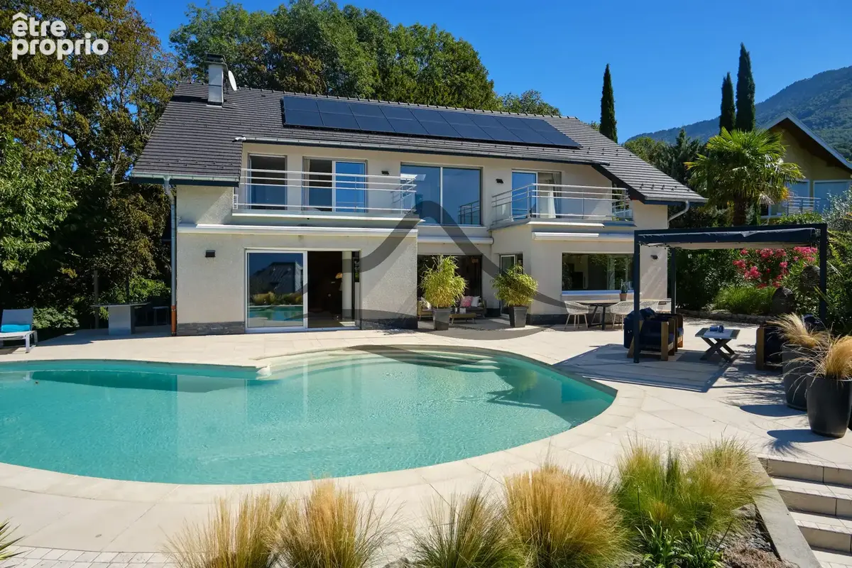 En Nouveauté Villa contemporaine d'exception - Vue lac panoramique, piscine à débordement - Pugny-Chatenod - photo 4