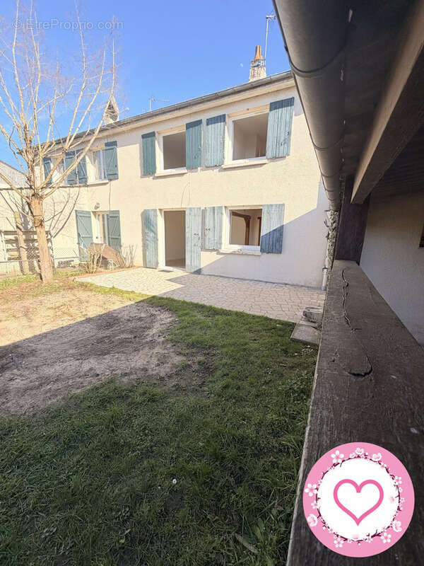 Maison à SULLY-SUR-LOIRE