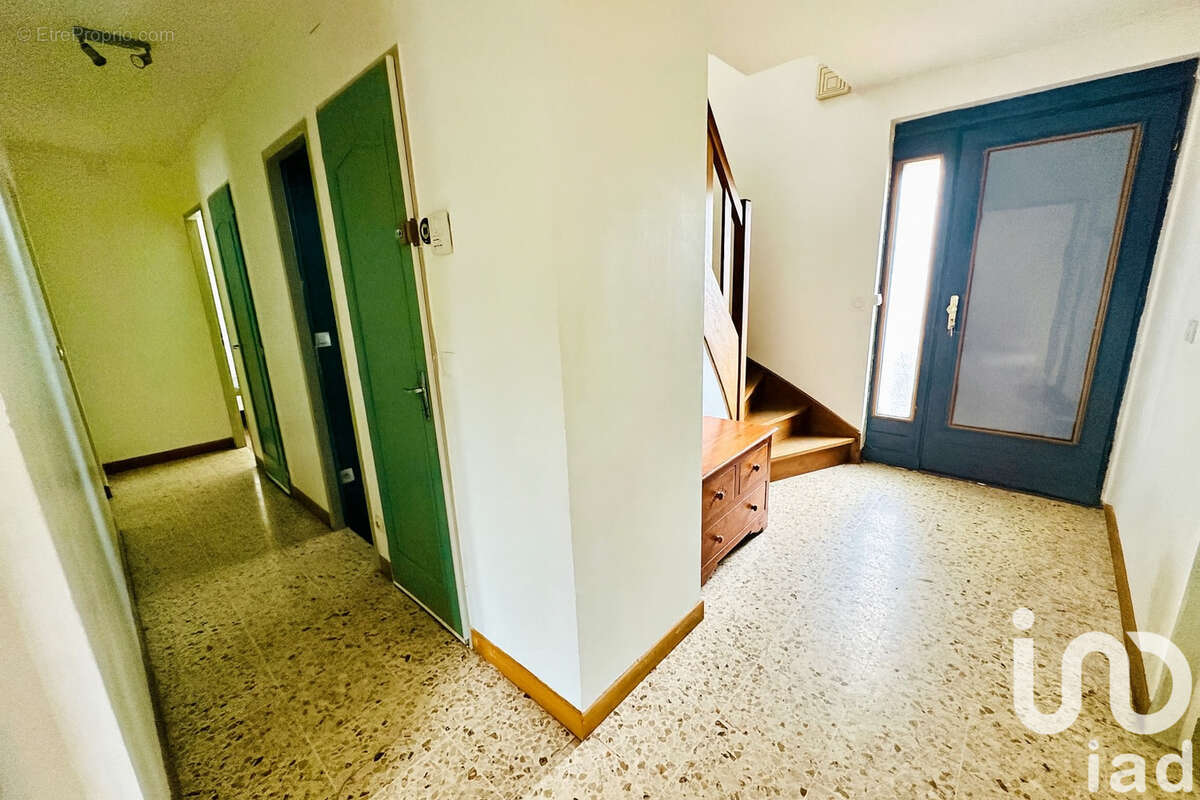 Photo 2 - Maison à BARJOUVILLE