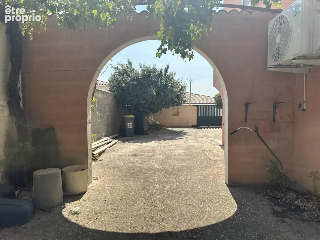 Maison 5 pièces 118 m² à vendre à Marseillan (34340) - photo 3