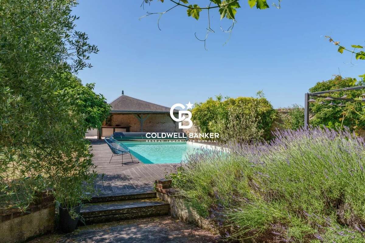 Maison à VERNOU-SUR-BRENNE