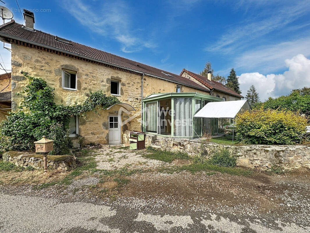 Maison à BLOT-L'EGLISE