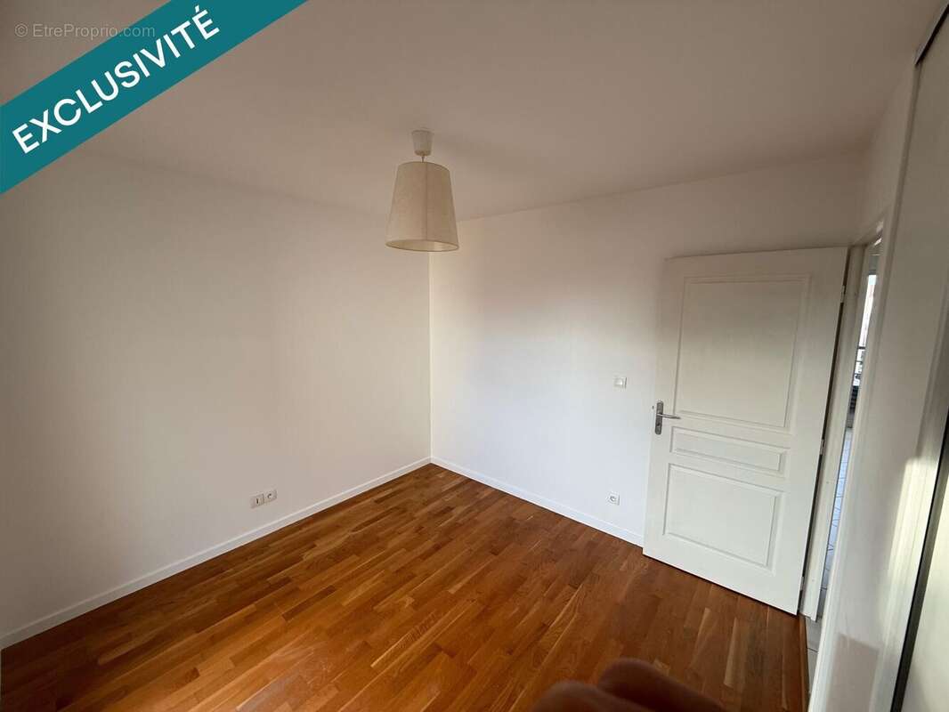 Photo 8 - Appartement à VILLEURBANNE