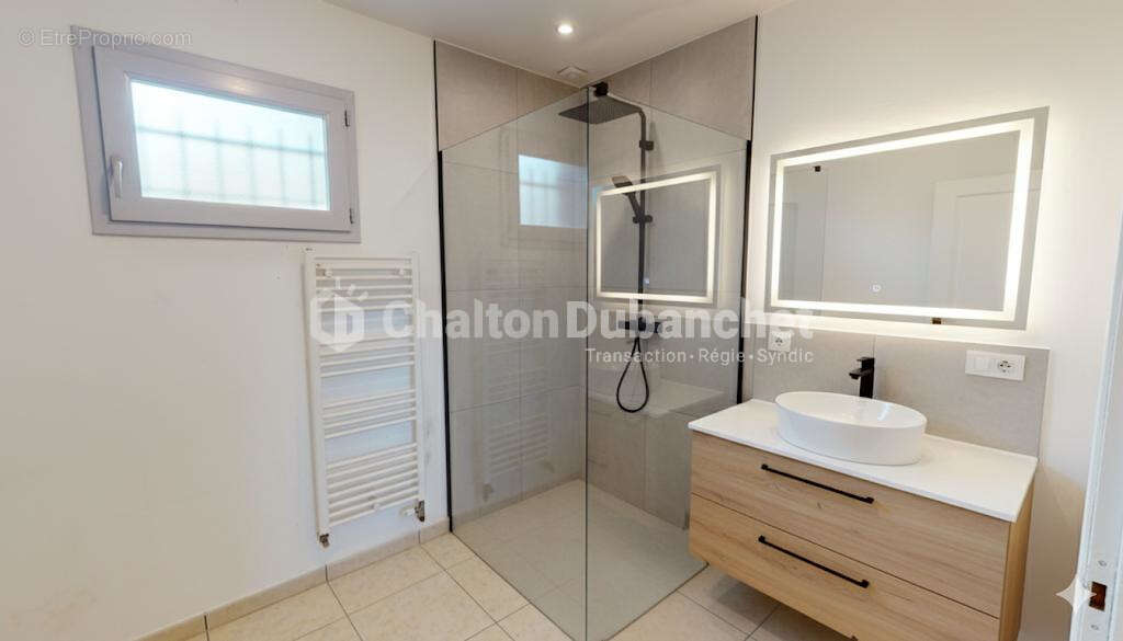 Appartement à ROANNE