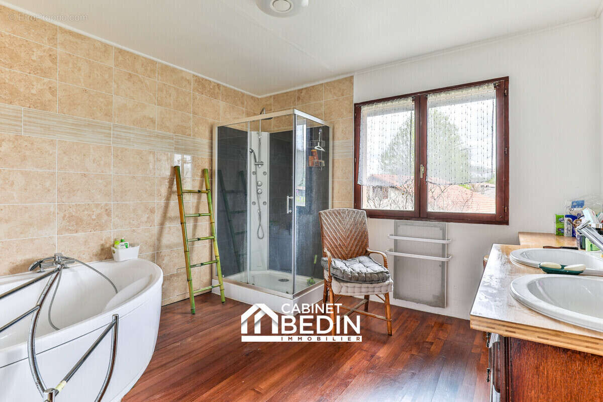 Maison 172 m² à Narrosse  - photo 9