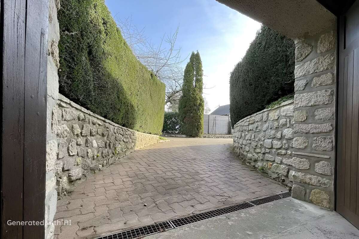 Maison à THOIRY