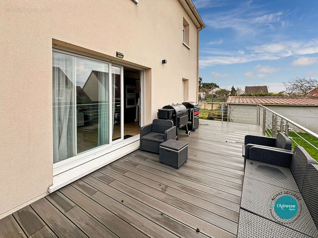 Maison à CORBEIL-ESSONNES