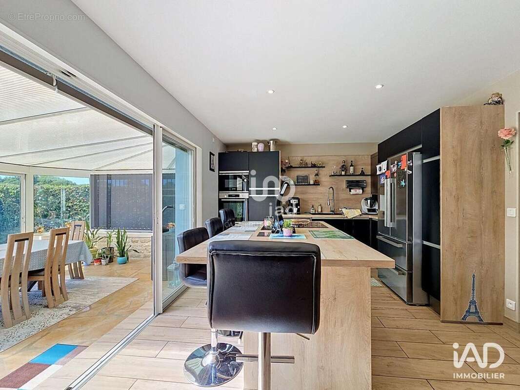Maison 190 m² à Follainville-Dennemont  - photo 7