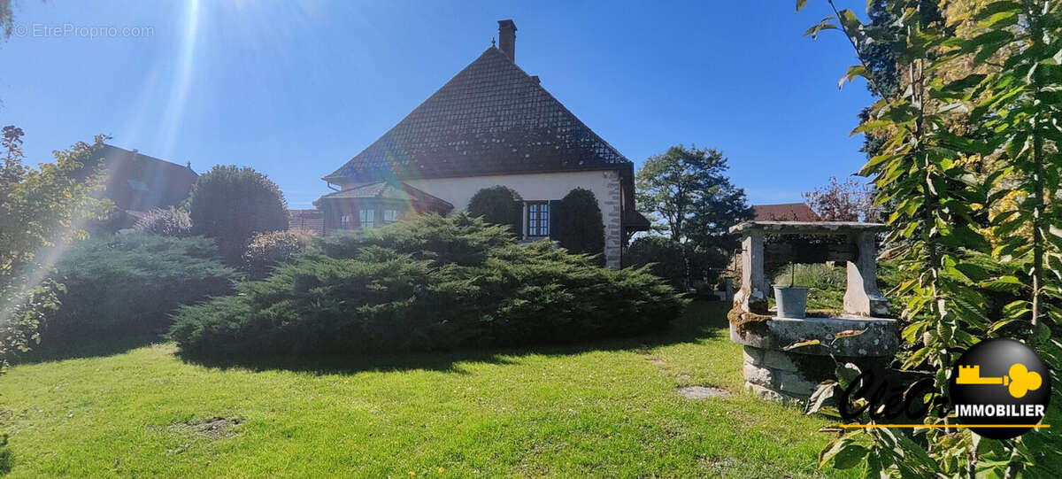 Maison à MOUTHIER-EN-BRESSE